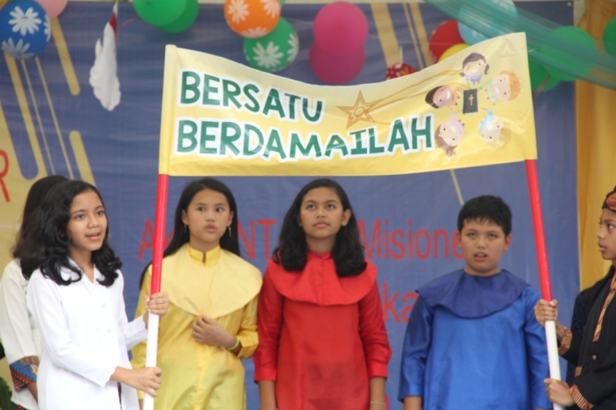 Aku Bintang Misioner, Aku Mewartakan&nbsp;Injil