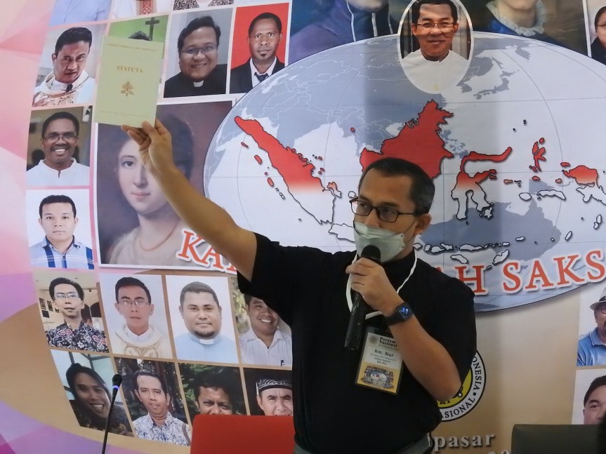 <strong>Apa Karya Kepausan Indonesia&nbsp;Itu?</strong>