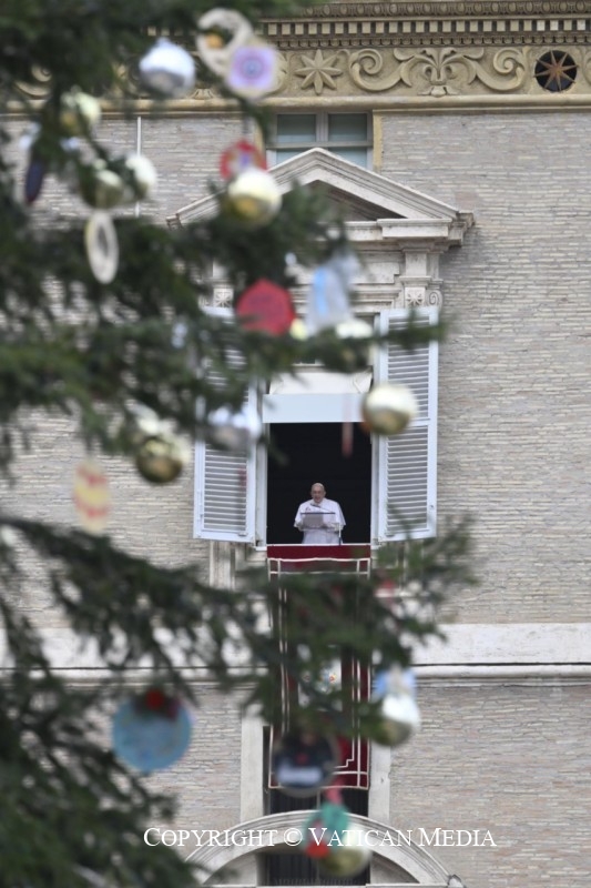 Sapaan Paus Fransiskus pada Doa Malaikat Tuhan – 4 Desember&nbsp;2022